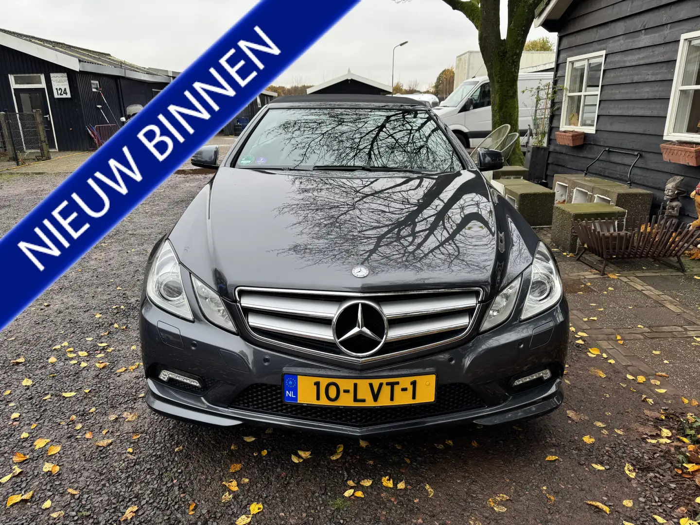 Mercedes-Benz E 250 Cabrio CGI Avantgarde Grau - 2