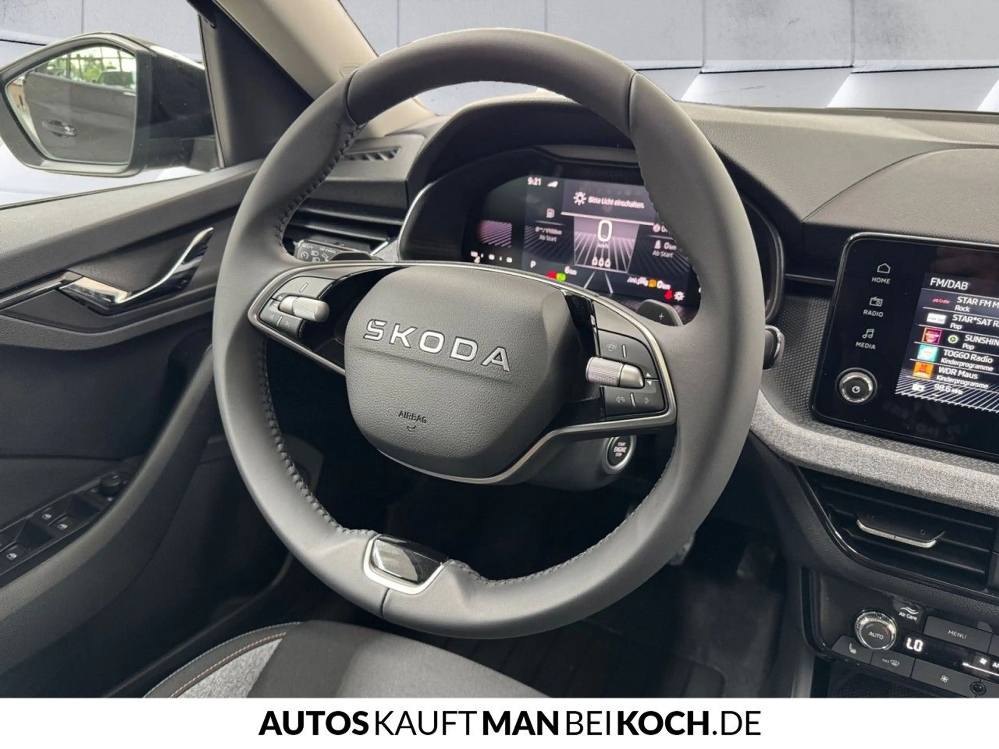 Skoda Kamiq 1.0 TSI Selection DSG LED DAB AHK PDC Tempo — photo 10