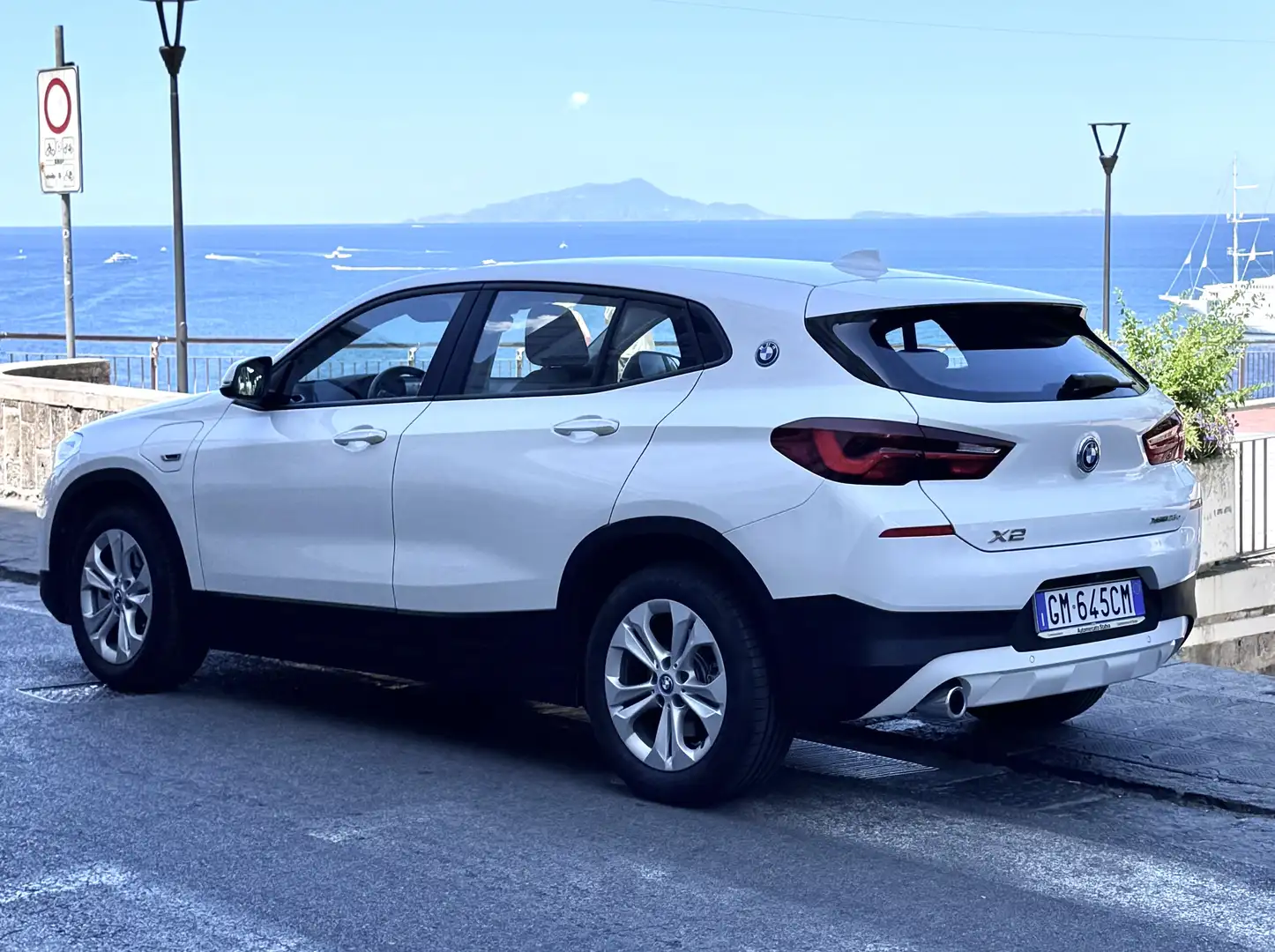 BMW X2 xdrive25e Business X auto - 1