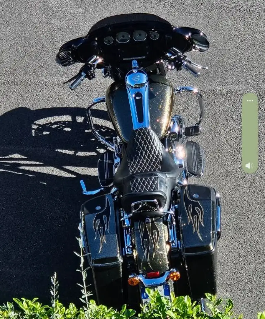 Harley-Davidson Street Glide 103 Oro - 2