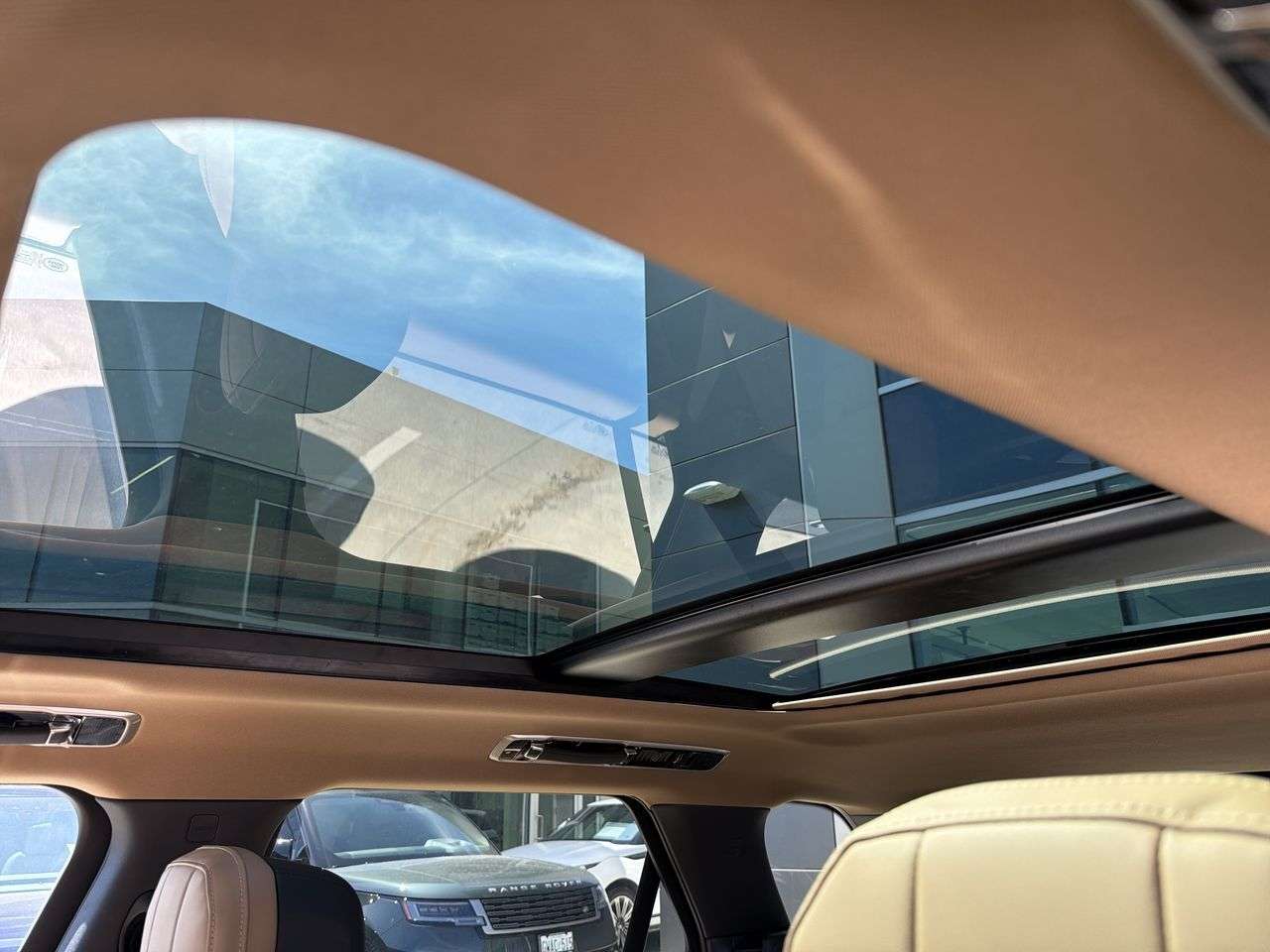 2026 Land Rover Range Rover Sport P530 Dynamic SE thumb 19