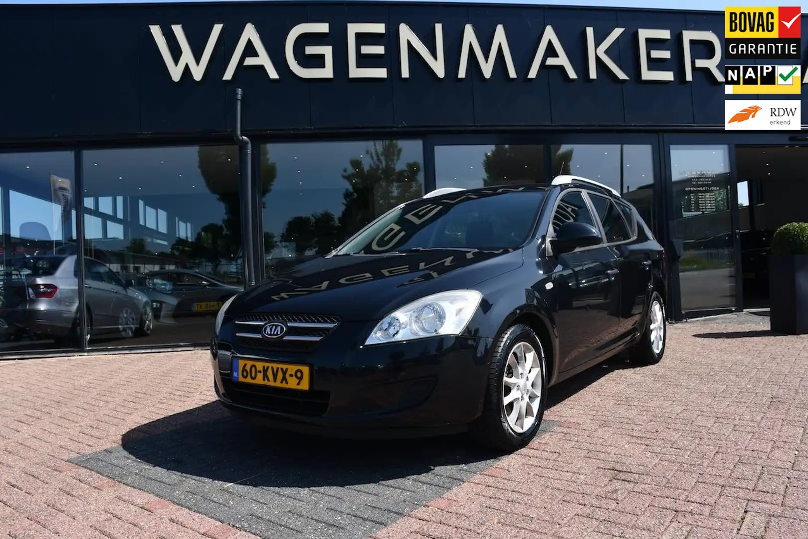 Kia Ceed / cee'd Sporty Wagon 1.6 Fifteen ISG Airco|Elektrische pak Noir - 1