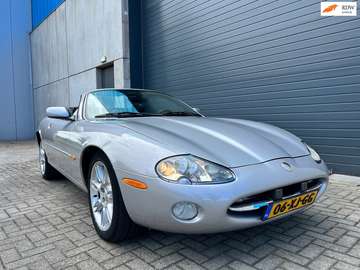 4.0 V8 Convertible AUT LEDER PDC