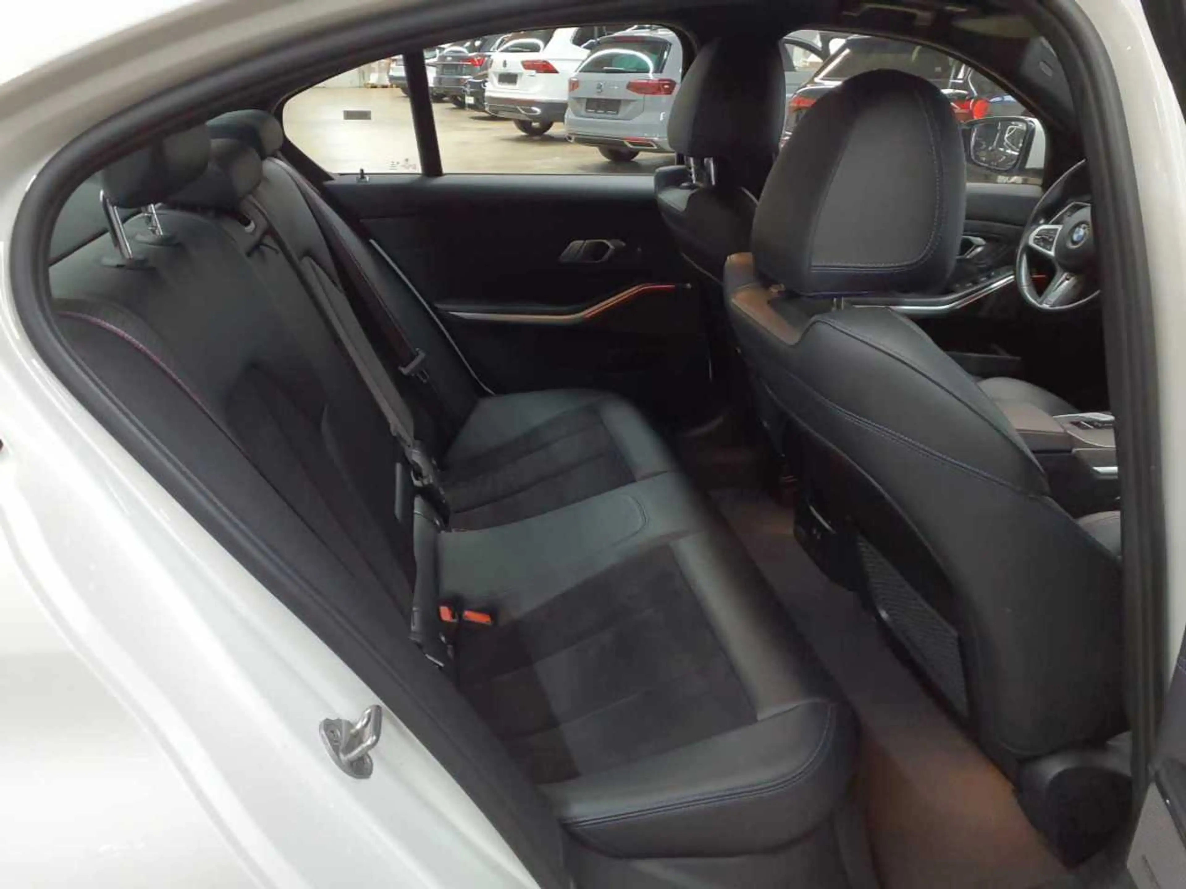 BMW 340 M340d xDrive M Sport Navi GD H&K — photo 11