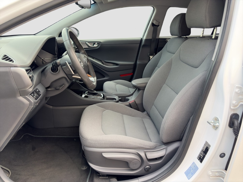 Hyundai IONIQ PLUG IN Hybrid STYLE 1.6 GDi *LED*CAM*NAVI*CARPLAY — photo 7