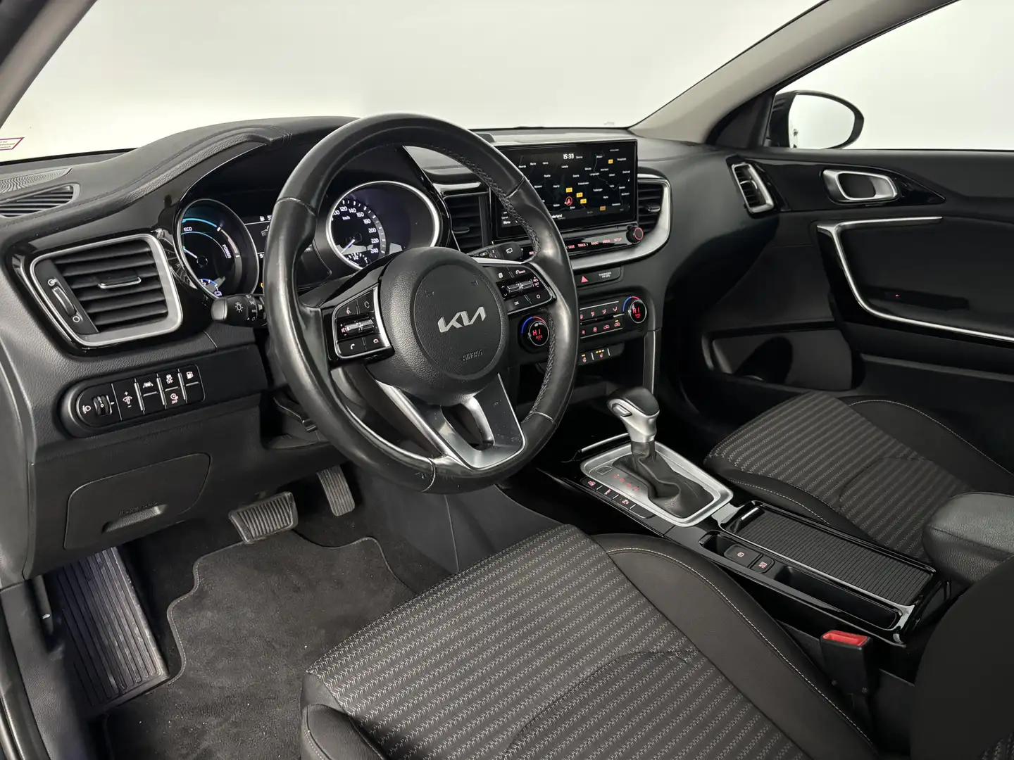 Kia XCeed 1.6 GDi PHEV DynamicLine | Navigatie | Stoelverwar Noir - 2