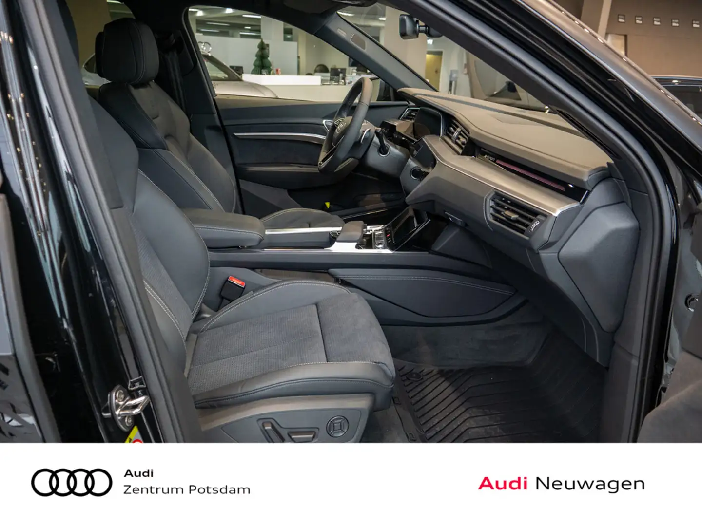 Audi Q8 e-tron edition Dakar 55 quattro FOLIE ACC Negro - 2