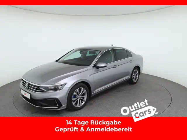Volkswagen Passat 1.4 TSI GTE ASSIST+MATRIX+CARPLAY+IQLight