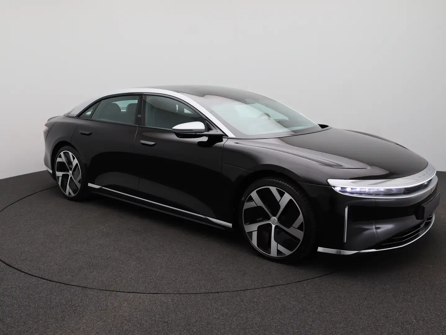 Lucid Air Dream Edition Zwart - 1