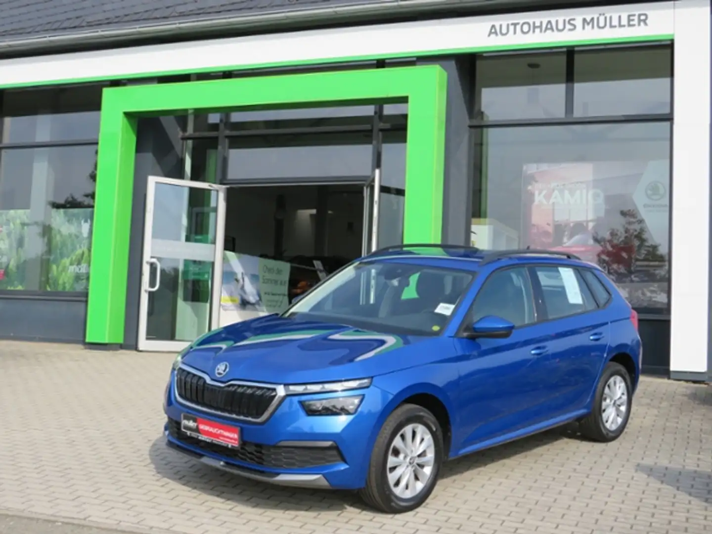 Skoda Kamiq Ambition 1.0TSI 85kW AHK LED beh. FS Azul - 2