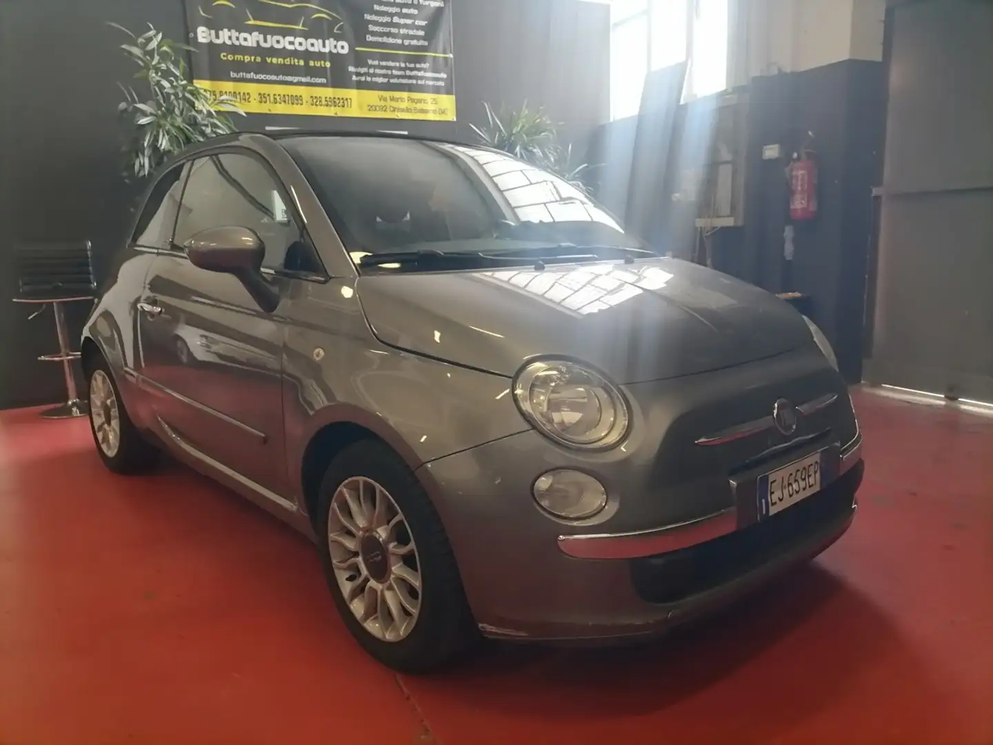 Fiat 500C 500C 0.9 t.air t. Rock 85cv Grijs - 1
