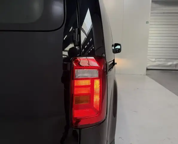 Volkswagen Caddy view 18