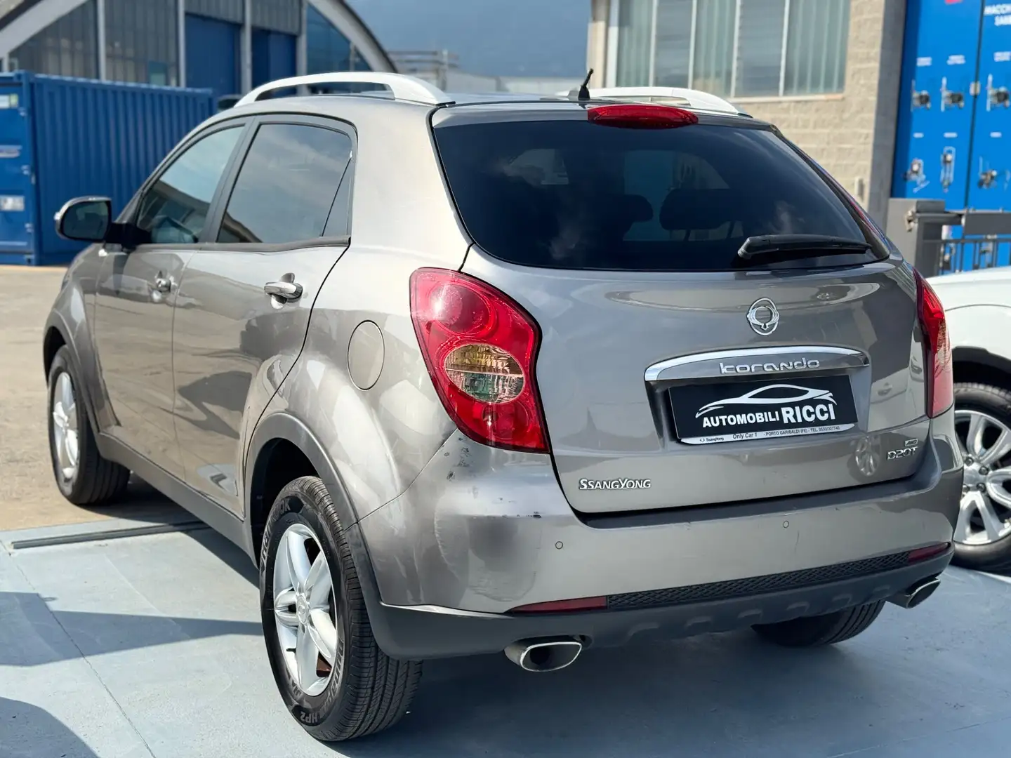 SsangYong Korando 2.0 e-XDi 175 CV AWD MT C Grigio - 2