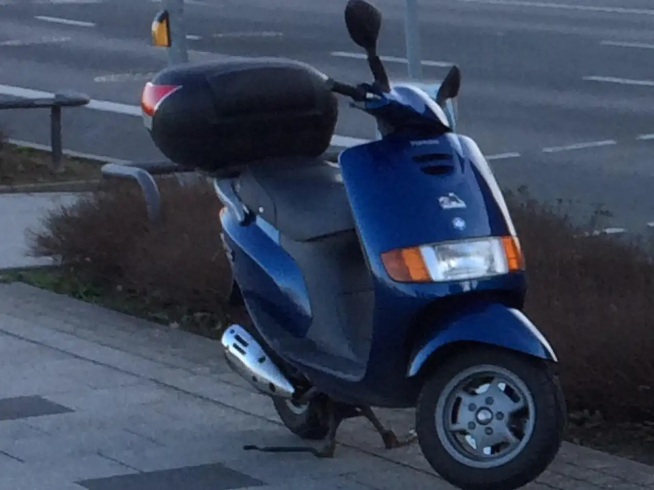 Piaggio Sfera