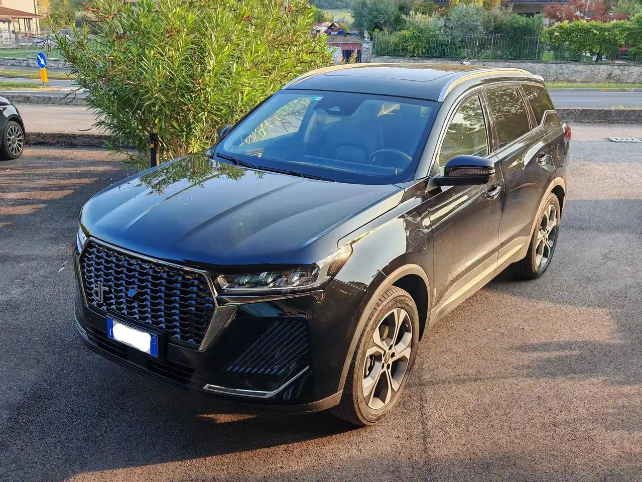 DR Automobiles DR6.0
