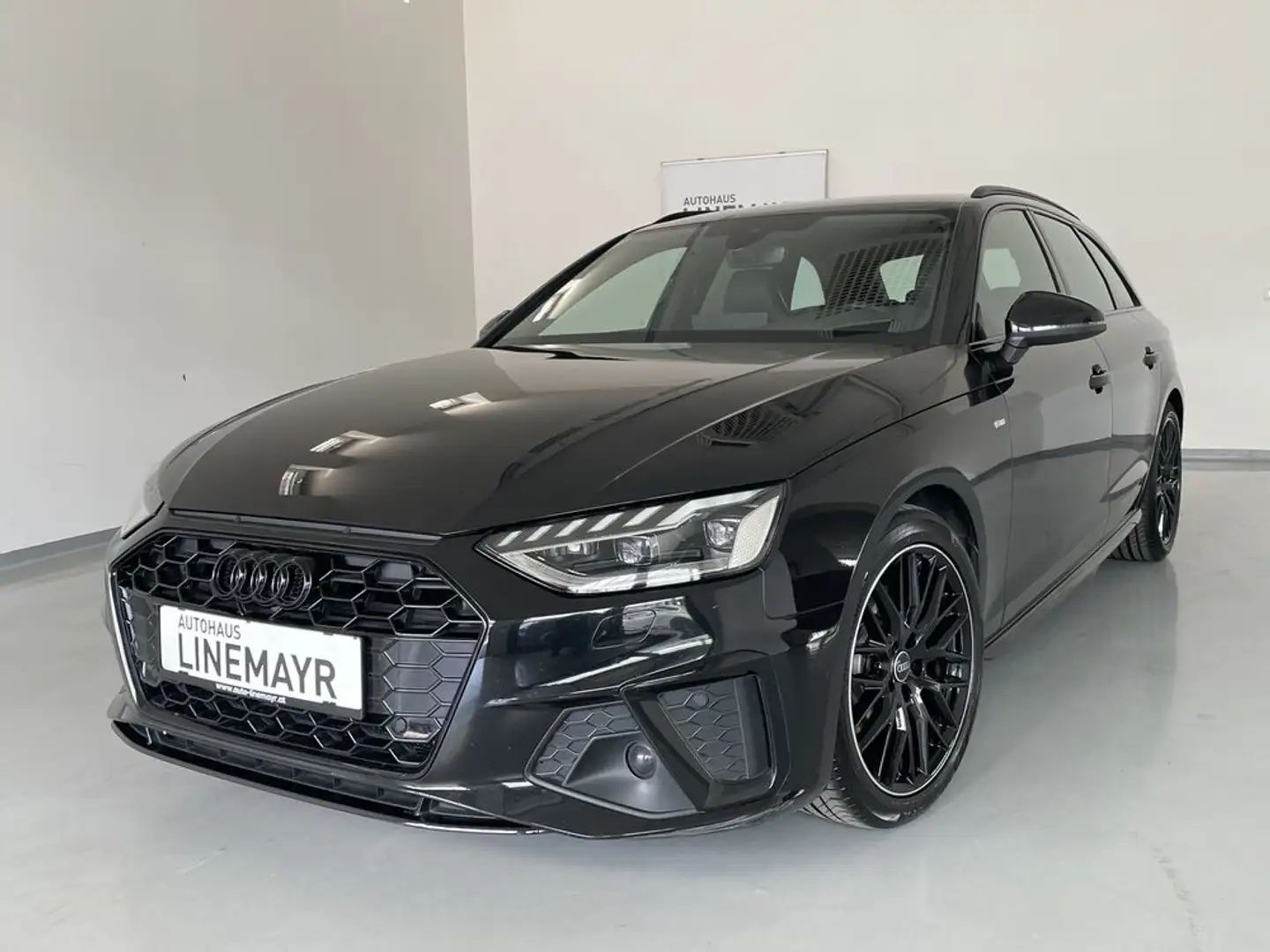 Audi A4 Avant 35 TDI S line Matrix LED, Schwarz - 1
