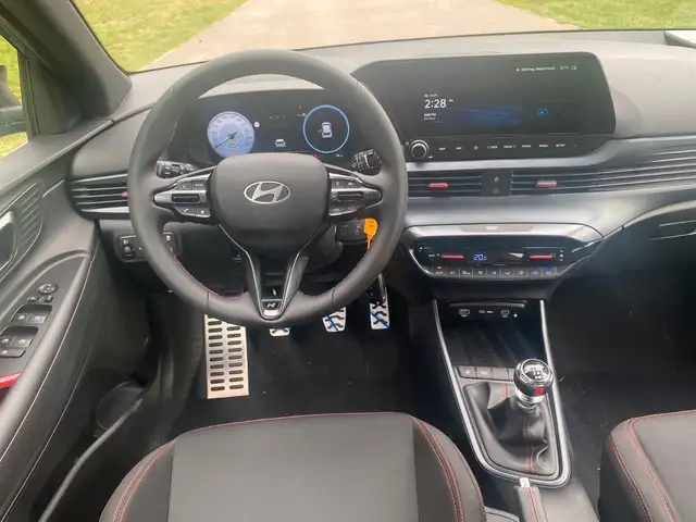 Hyundai I20 view 10