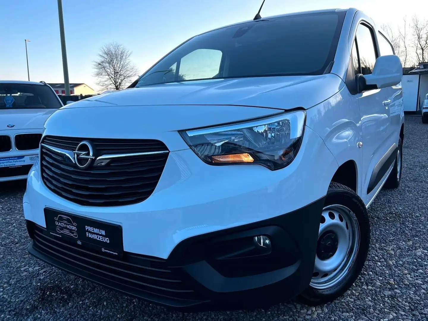 Opel Combo COMBO E CARGO EDITION ERHÖHTE NUTZLAST-KEYLESS Weiß - 1