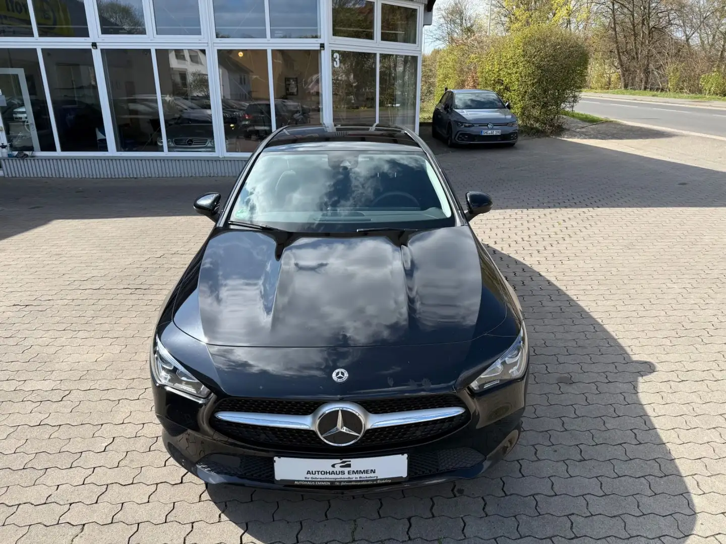 Mercedes-Benz CLA 200 d Shooting Brake/Navi/LED/Sitzhzg/AHK Nero - 2