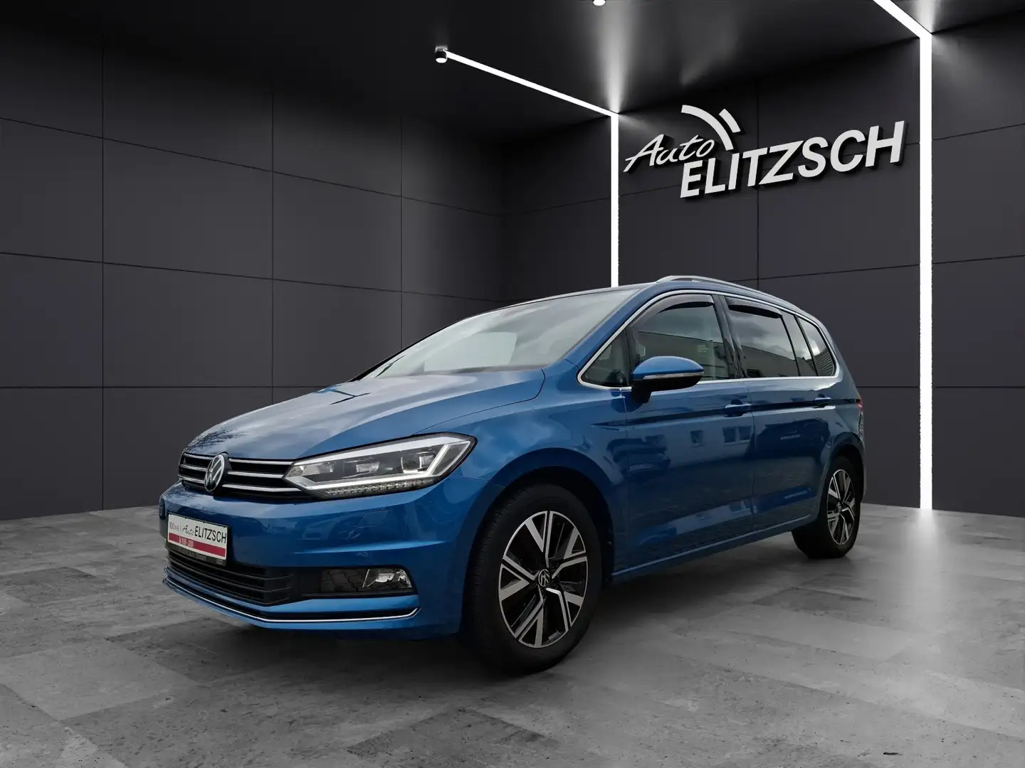 Volkswagen Touran TSI Highline AHK ACC LED Navi PDC SH Blau - 2