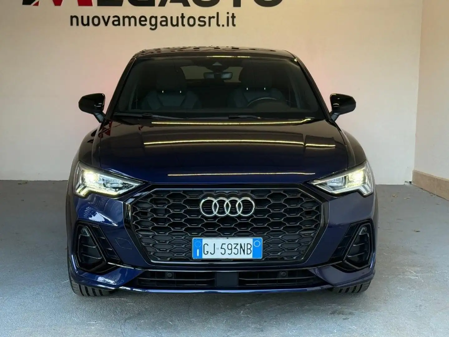 Audi Q3 SPB 35 TDI S line edition Bleu - 2