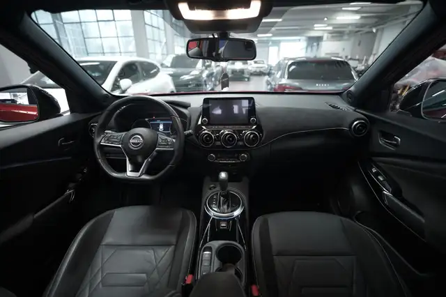 Nissan Juke view 15