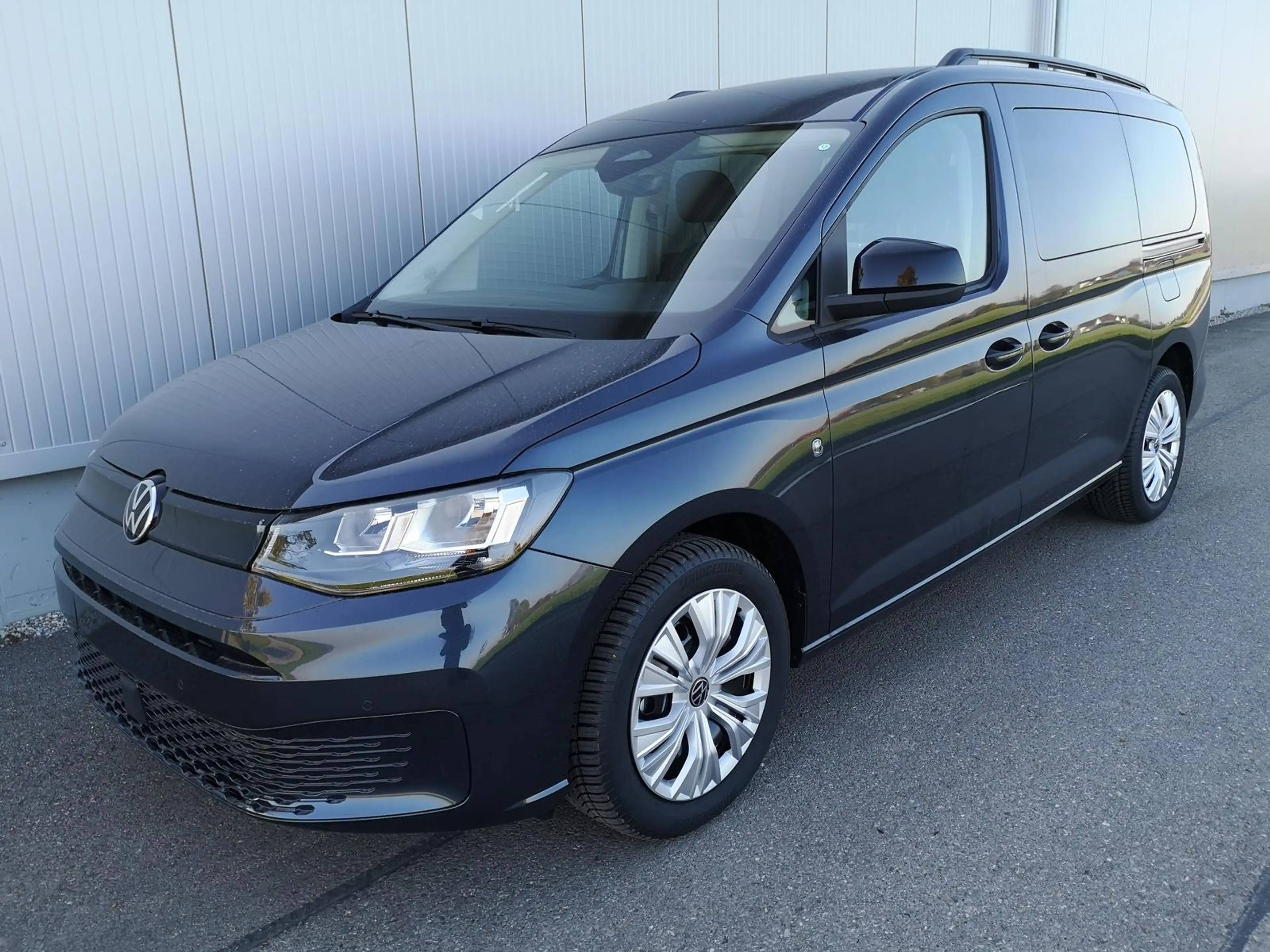 Volkswagen Caddy 2.0TDI 6Gang 4Motion ACC Kam GV5 App AHK Reling