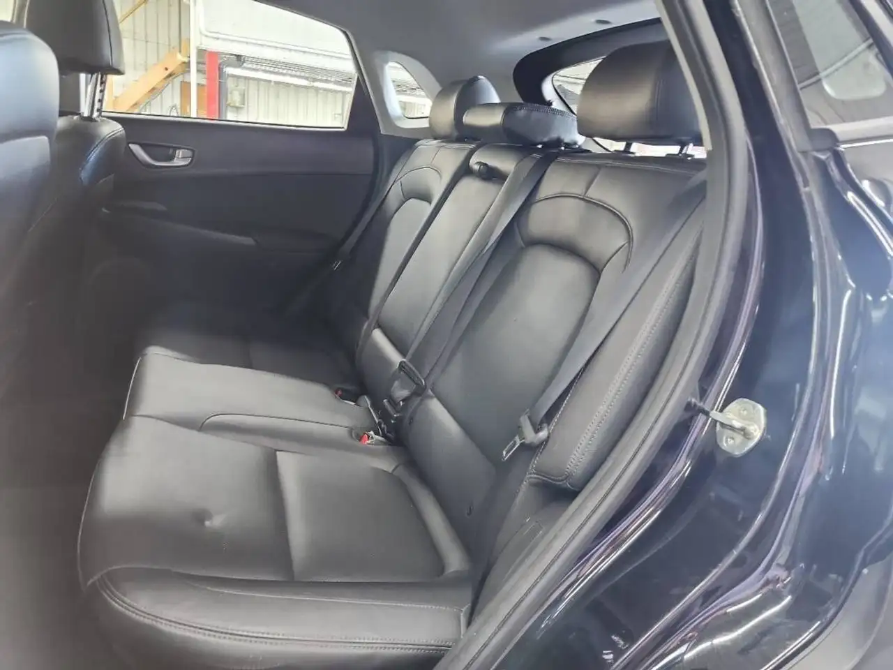 Hyundai KONA снимка Hyundai KONA