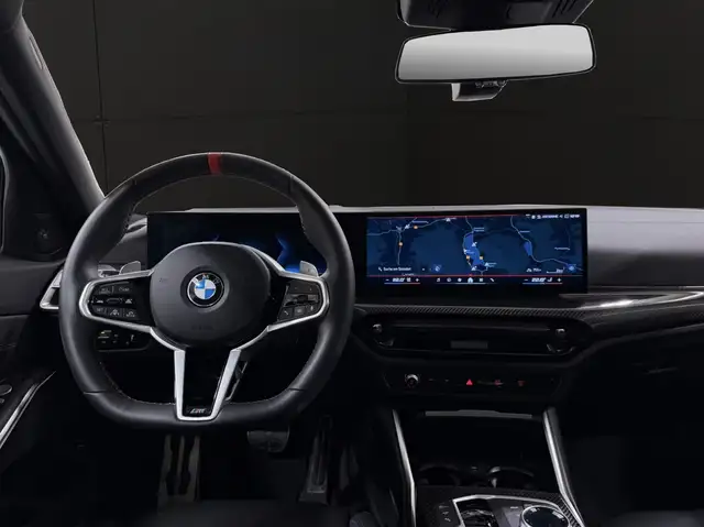 BMW 3 Series view 8