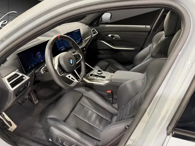 BMW 3 Series view 7