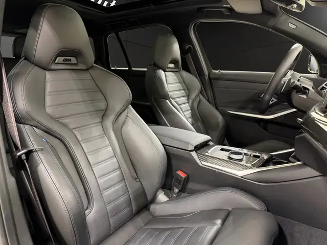 BMW 3 Series view 15