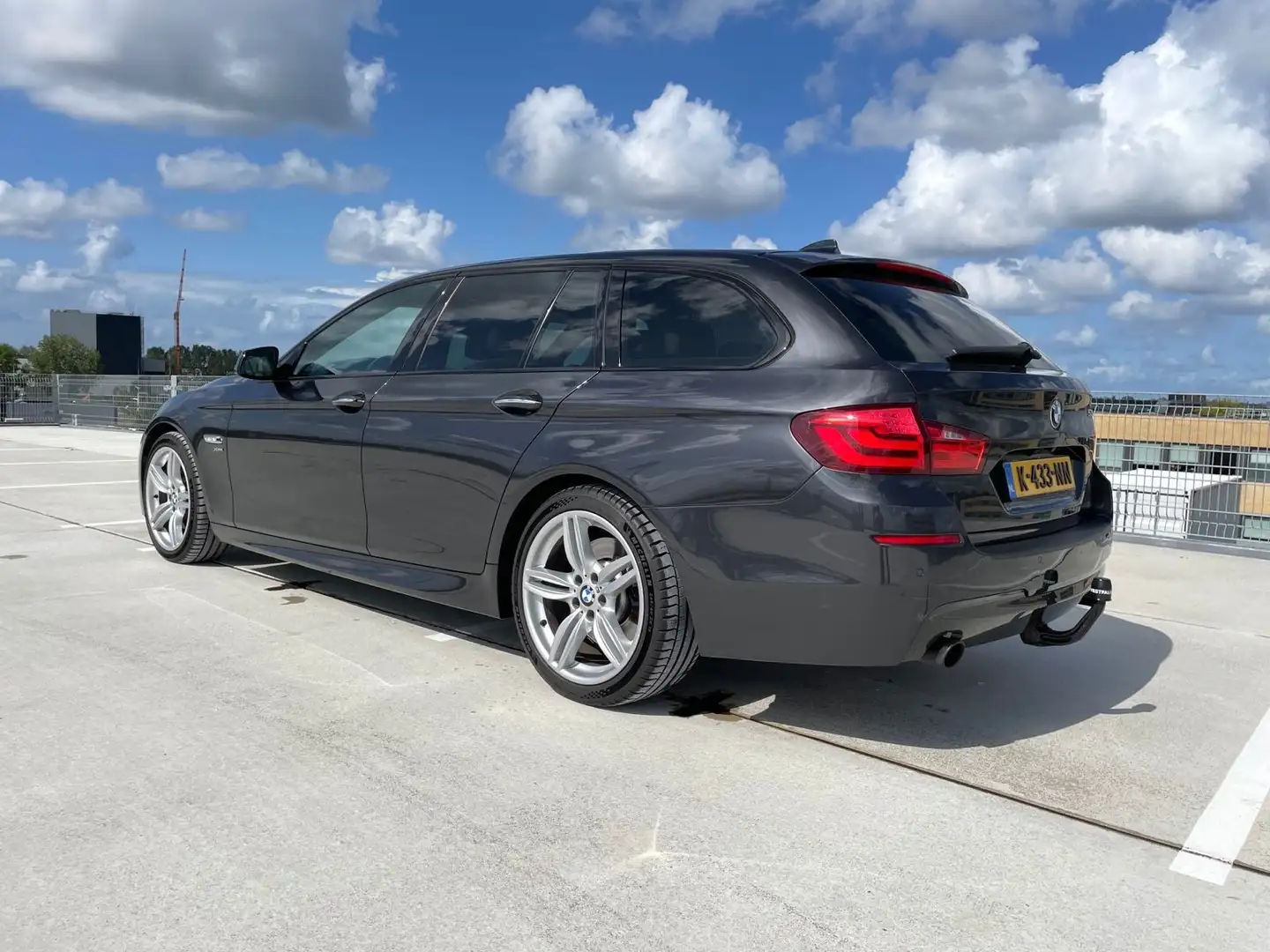 BMW 535 535xi Touring Aut. Grijs - 2