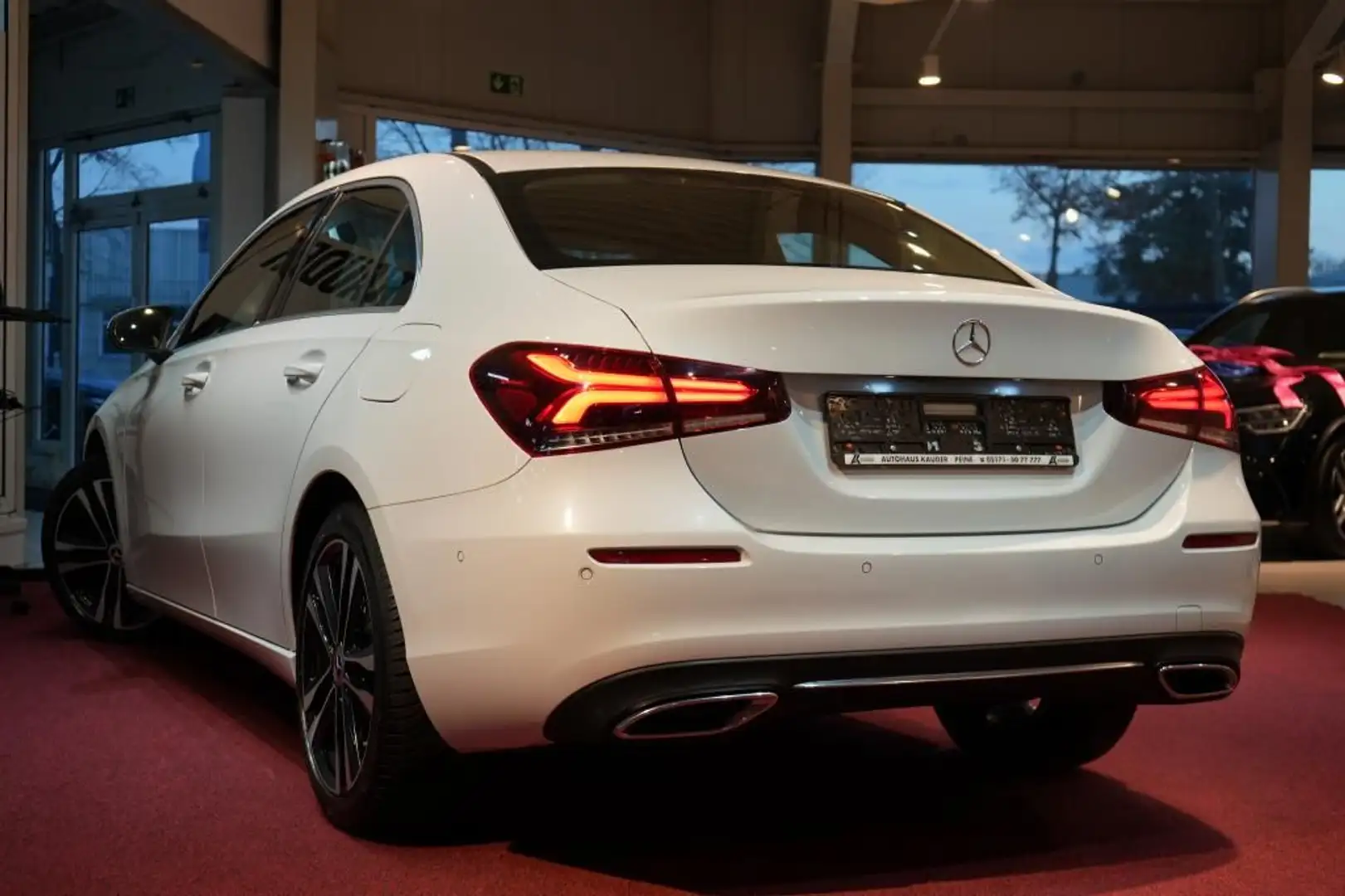 Mercedes-Benz A 200 7G *LED*Navi*Kamera*Virtual* Blanco - 2