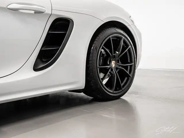 Porsche 718 Boxter*SPORTSITZE*BI-XENON*HIFI*SITZH*20''ZOLL* Ansicht 10