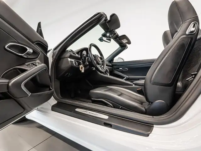 Porsche 718 Boxter*SPORTSITZE*BI-XENON*HIFI*SITZH*20''ZOLL* Ansicht 28