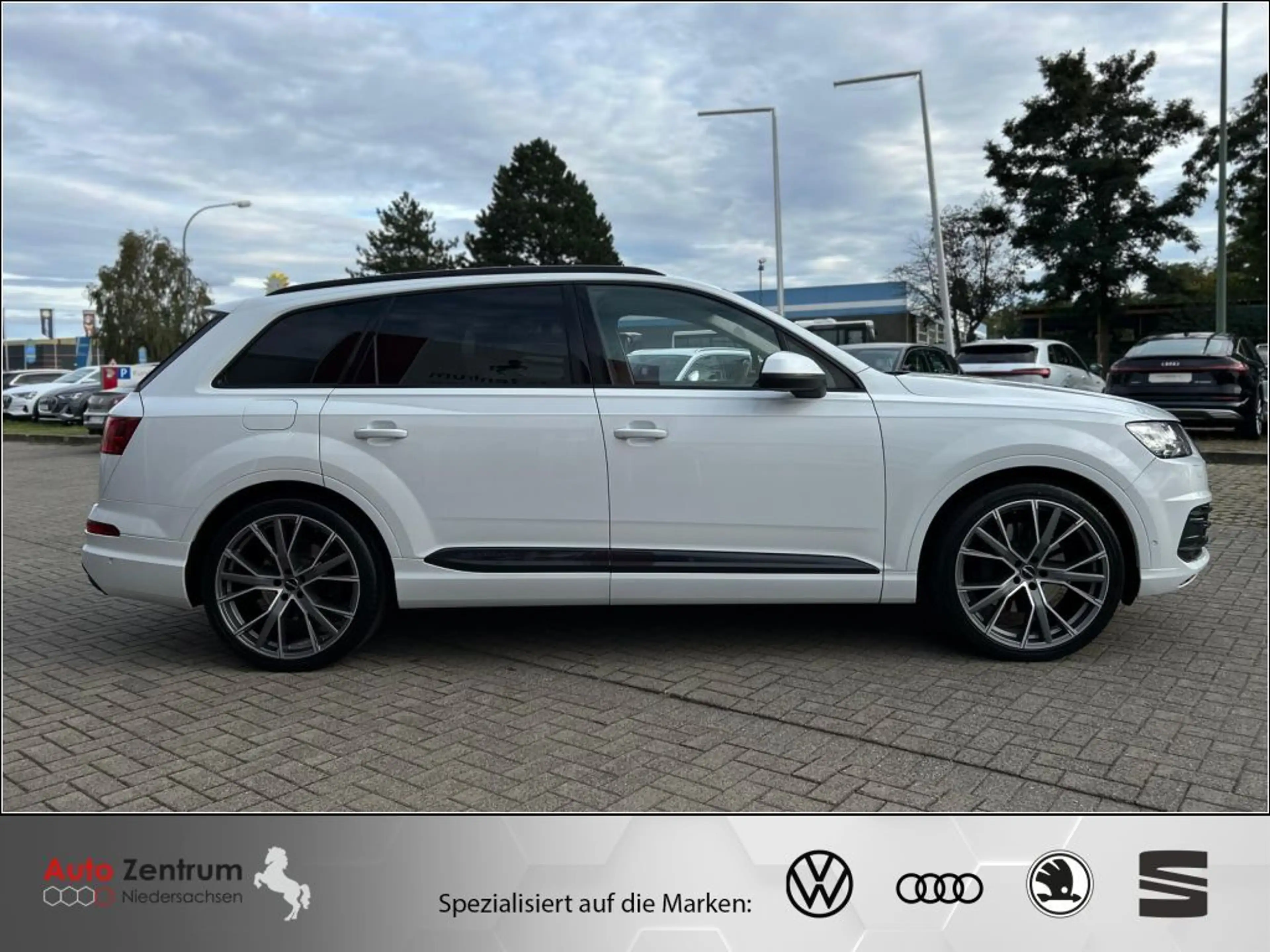 Audi Q7 3.0 TDI S-LINE Matrix*StandHz*HeadUP*PANO*BOSE* — photo 6