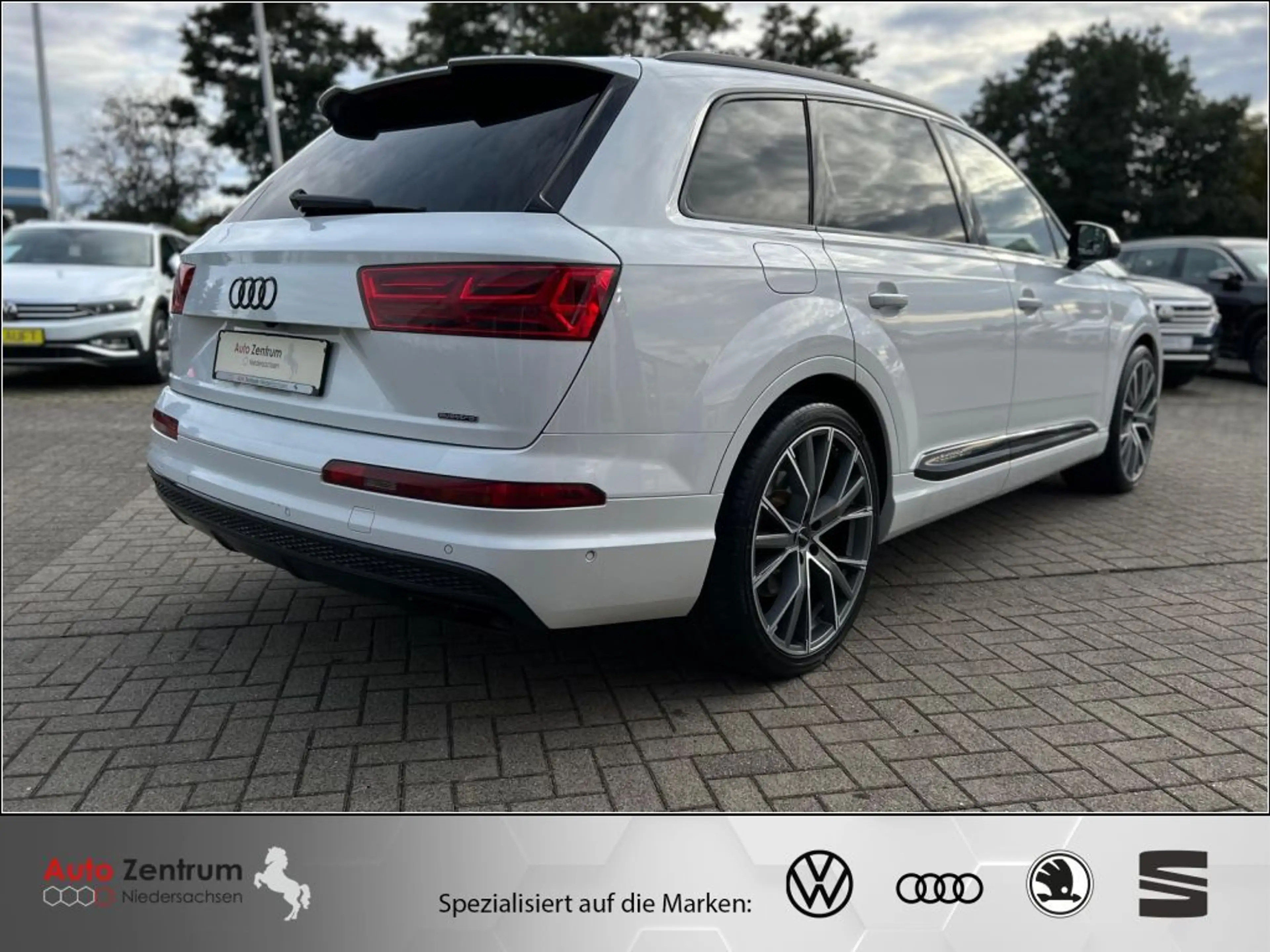 Audi Q7 3.0 TDI S-LINE Matrix*StandHz*HeadUP*PANO*BOSE* — photo 7