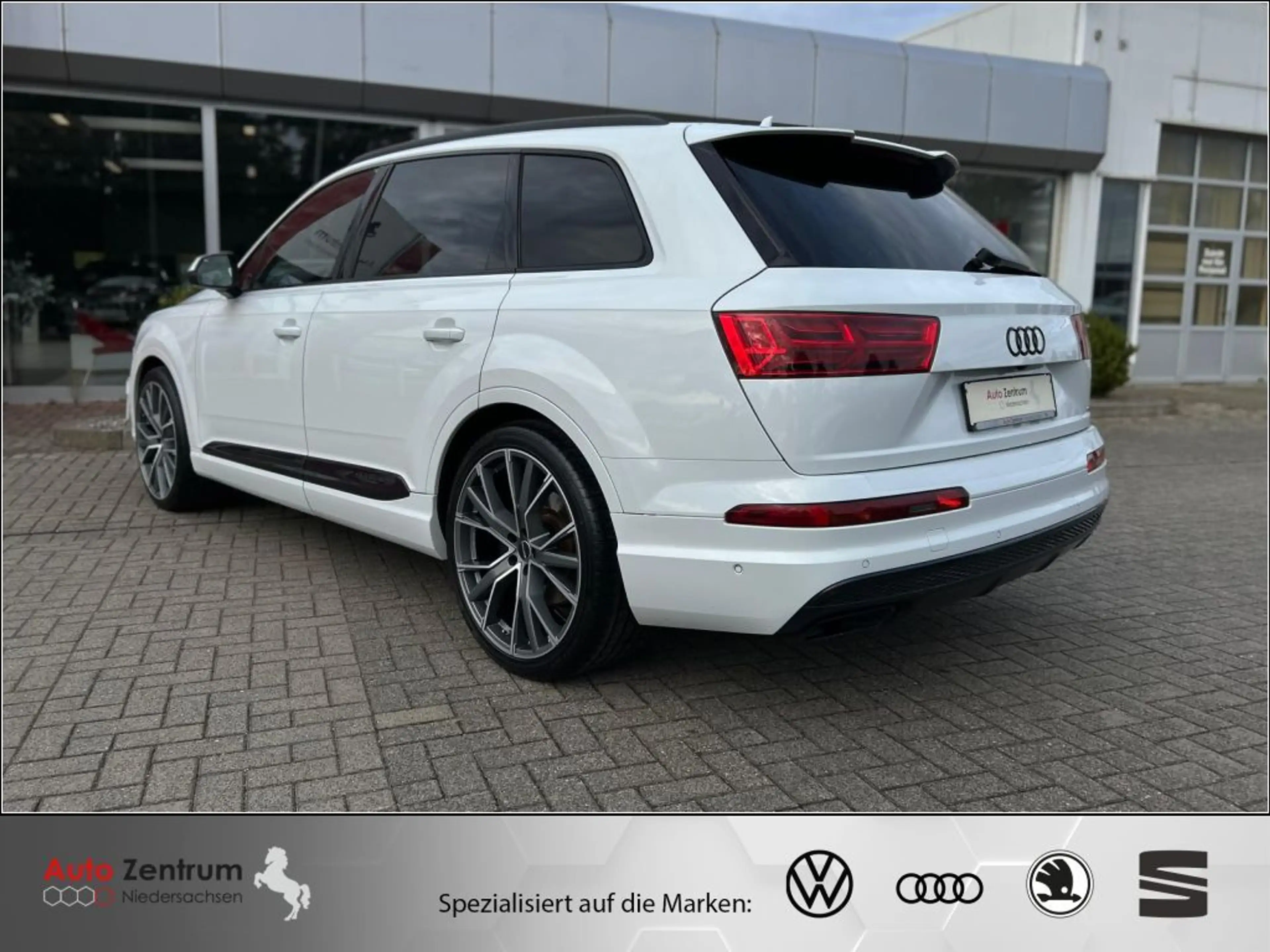 Audi Q7 3.0 TDI S-LINE Matrix*StandHz*HeadUP*PANO*BOSE* — photo 8