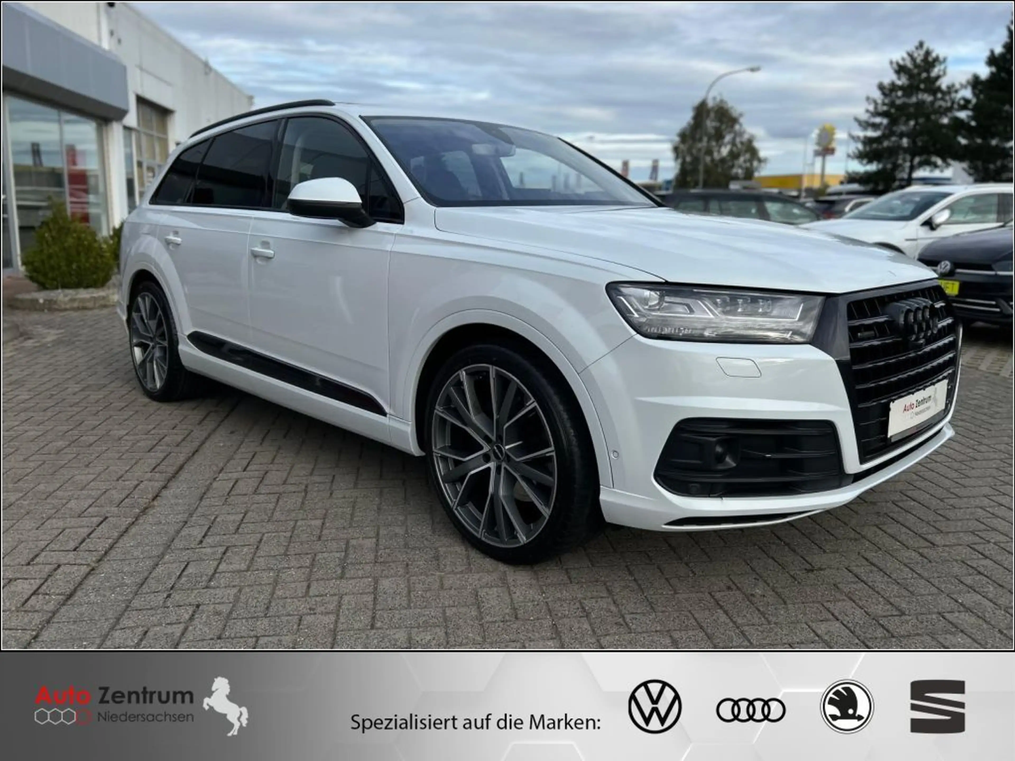 Audi Q7 3.0 TDI S-LINE Matrix*StandHz*HeadUP*PANO*BOSE* — photo 4