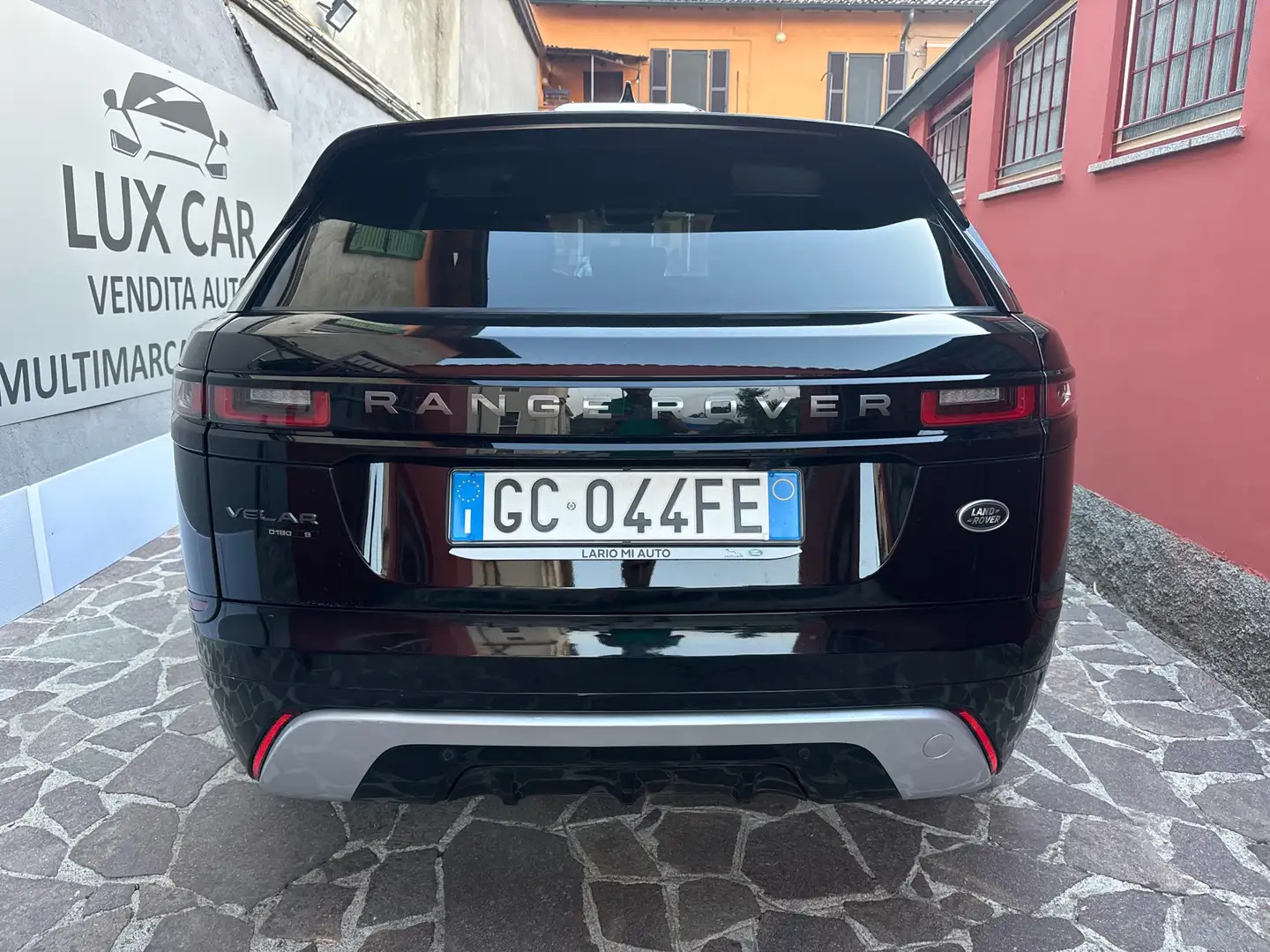 Land Rover Range Rover Velar 2.0d i4 R-Dynamic S 180cv auto my20 Negro - 2
