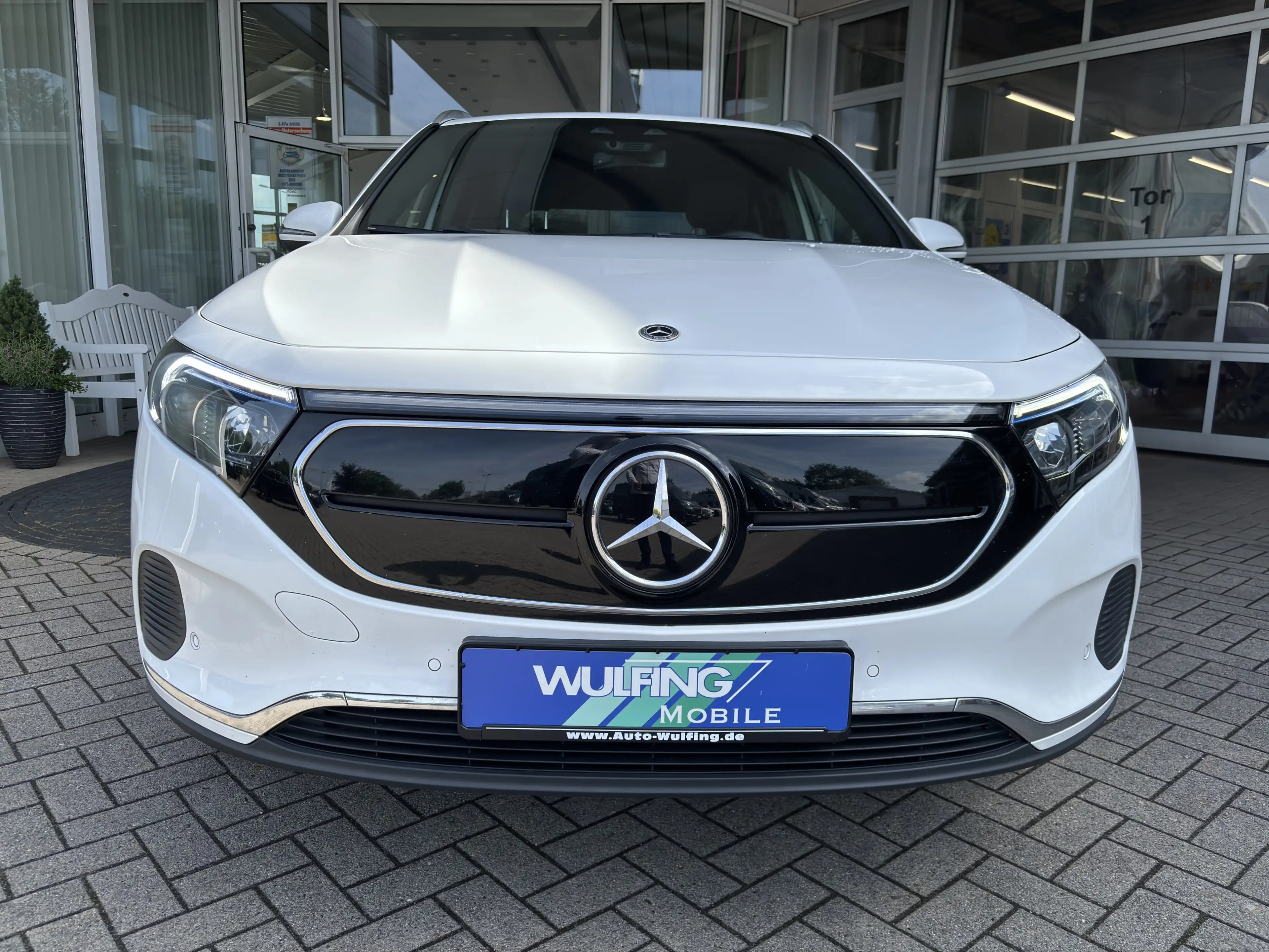 Mercedes-Benz EQA 250 AHK PROGRESSIVE PAKET KAM KEYL MEMOR — photo 2