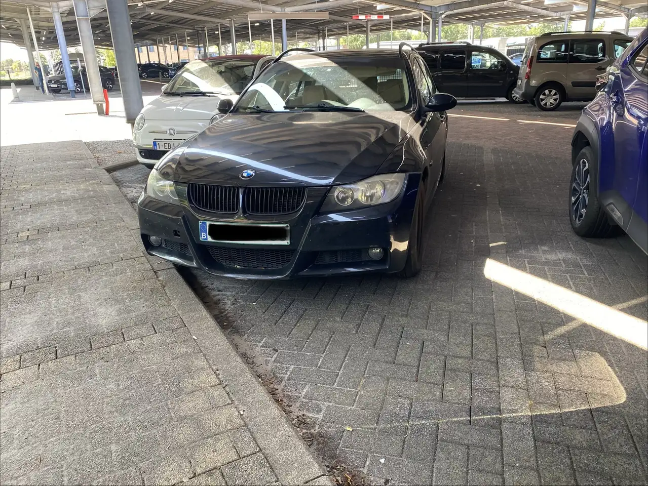 BMW 320