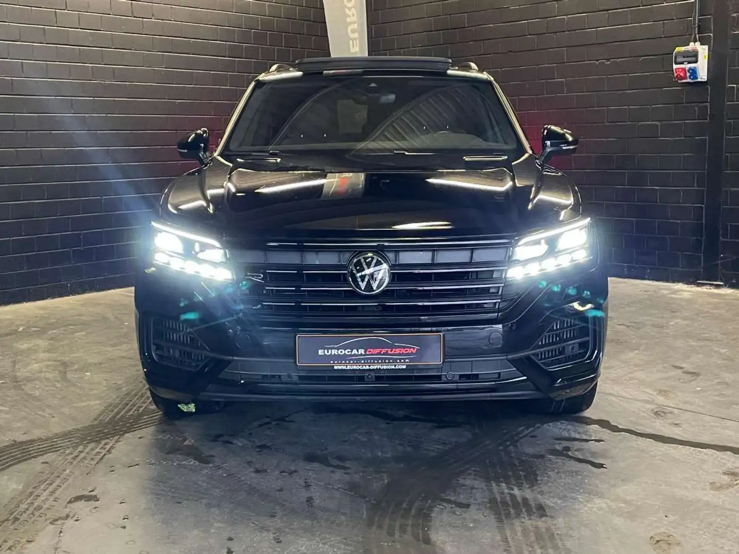 Volkswagen Touareg R 4Motion 3.0 PHEV eHybrid 462 CV ** Toit Noir - 2