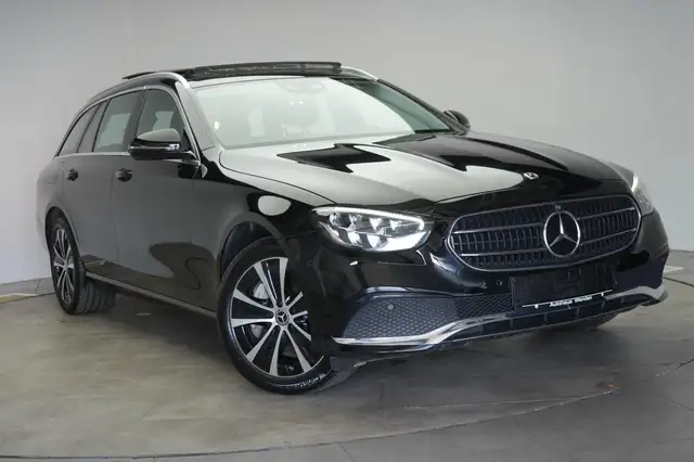 Mercedes-Benz 300 main image