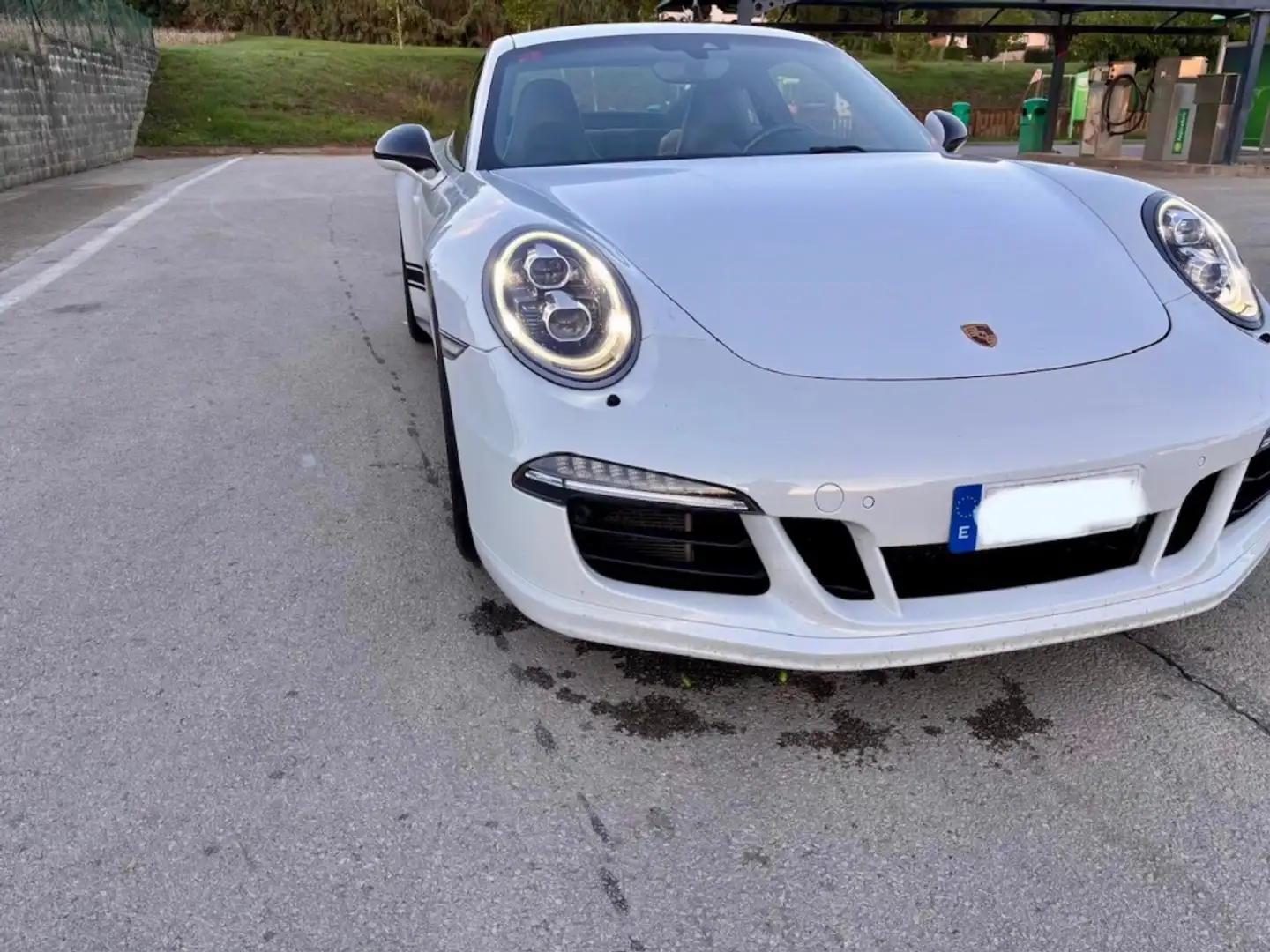 Porsche 991 Carrera 4 GTS Coupé PDK Gris - 2