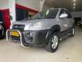 Hyundai TUCSON 2.0i Style zeer nette auto Grau - thumbnail 3