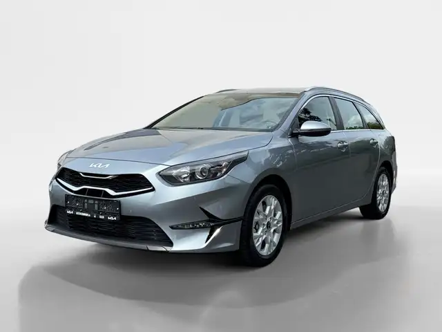 Kia Ceed view 2