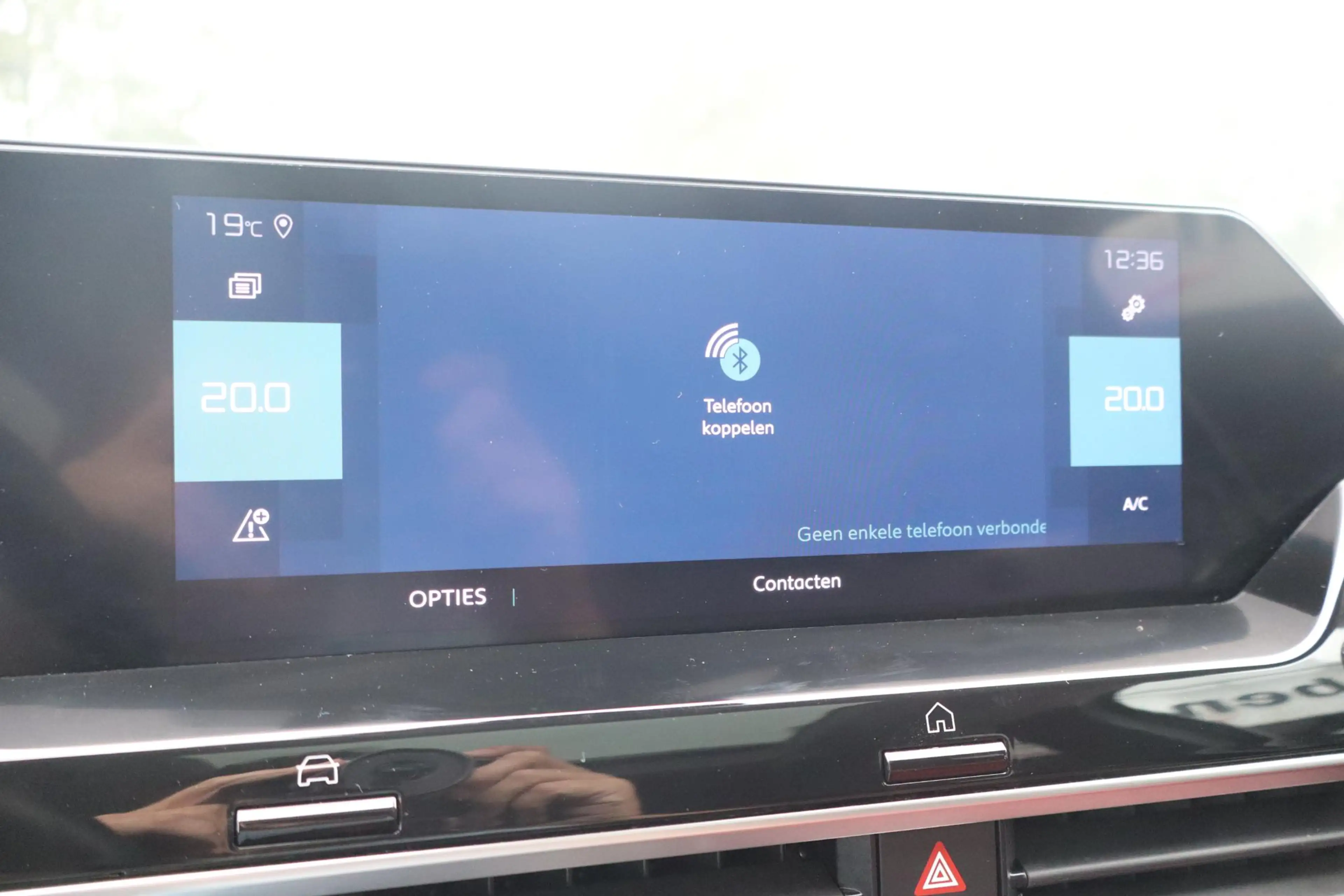 Citroen E-C4 Electric Shine 50 kWh | SOH 91,4% | Elektrisch glazen panor — photo 12