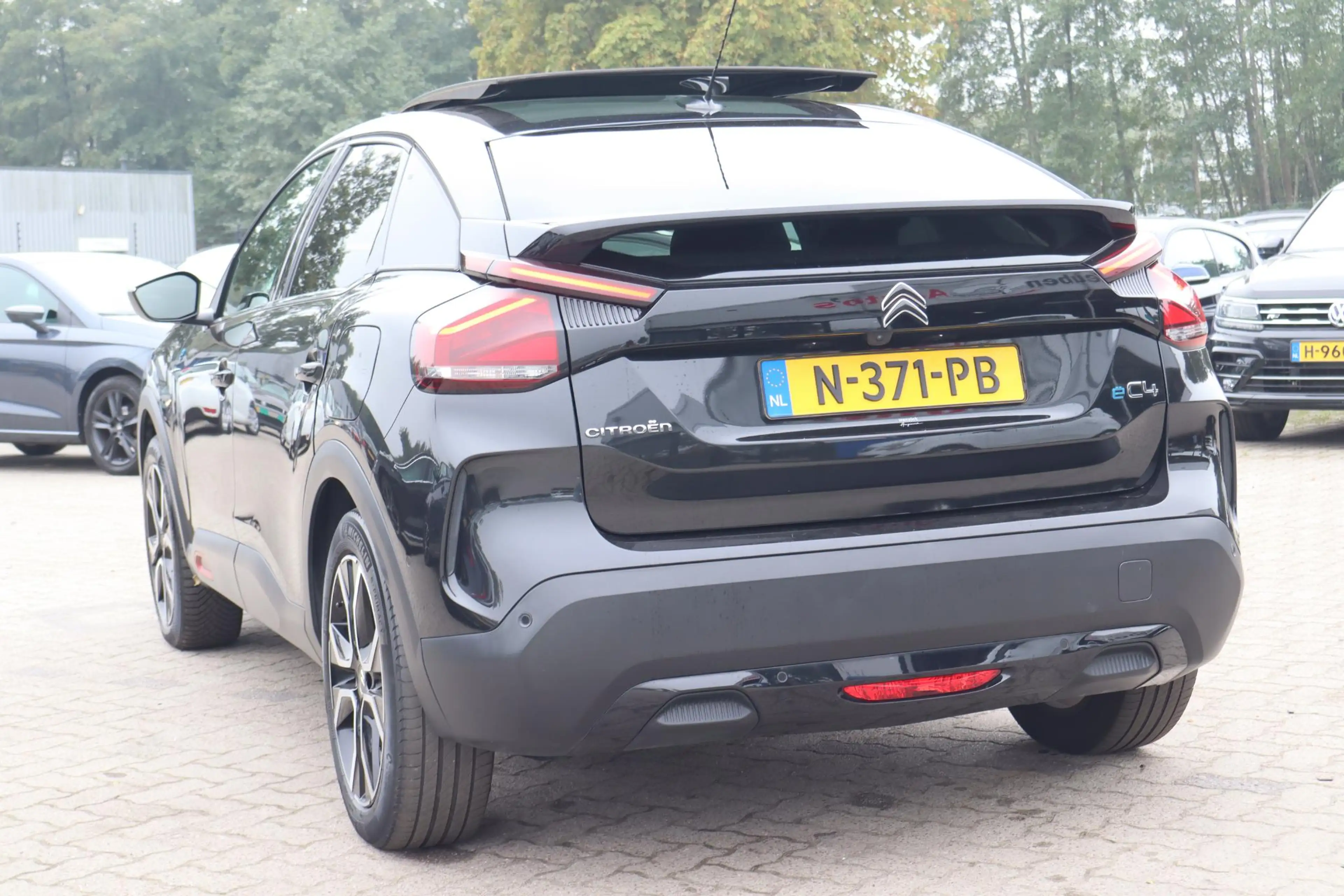 Citroen E-C4 Electric Shine 50 kWh | SOH 91,4% | Elektrisch glazen panor — photo 24