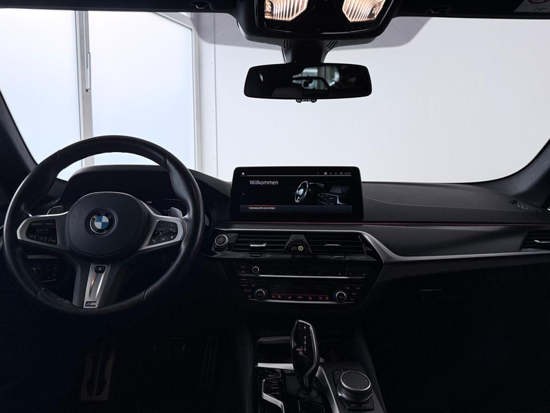 BMW 530 d M Sport-Pano/H-K/Laser/HUD — photo 15